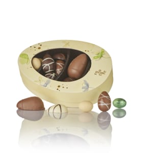 Neue gefüllte Folieeier, gefüllte Schokoladeneier, Marzipan und Dragë Eier