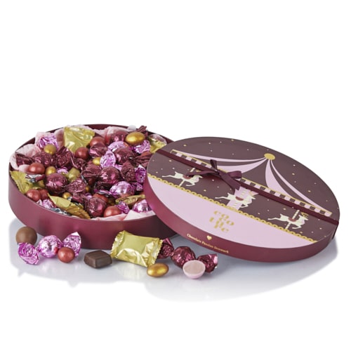 Mix, gefüllte Schokoladenkugeln, französischer Nougat, Lakritzkaramellen und Weihnachtssüssigkeiten, Neu, Lieferbar ab 01.10